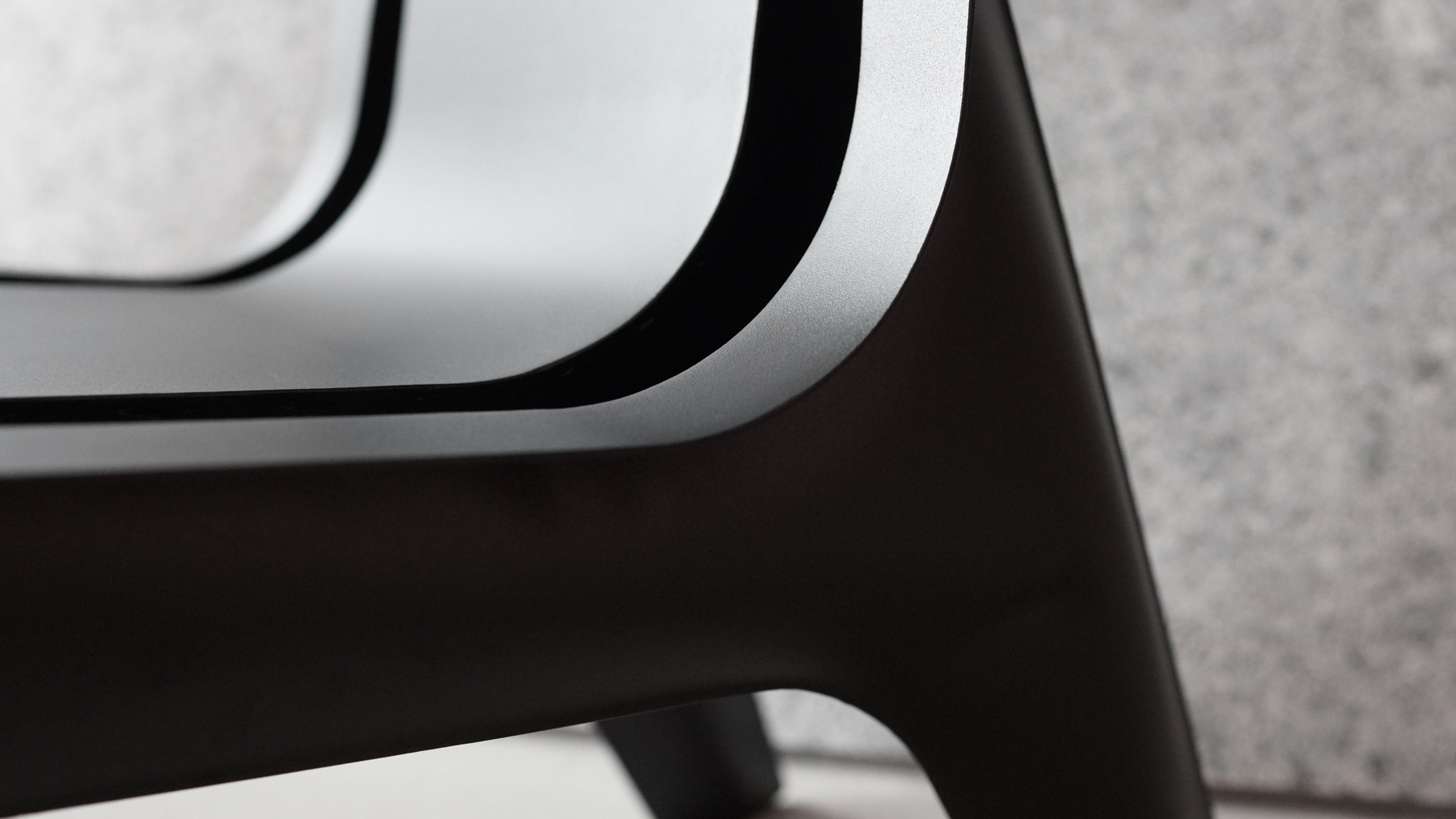 J Chair Zieta